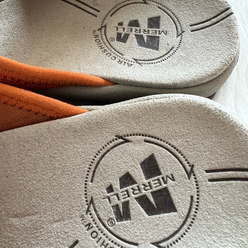 Merrell Slip On Sandals - Picture 7 of 9